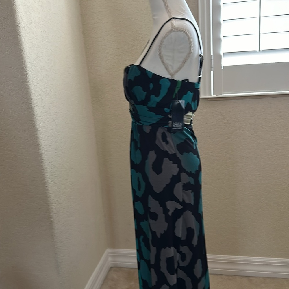 NWT animal print maxi dress size medium - Picture 3 of 9